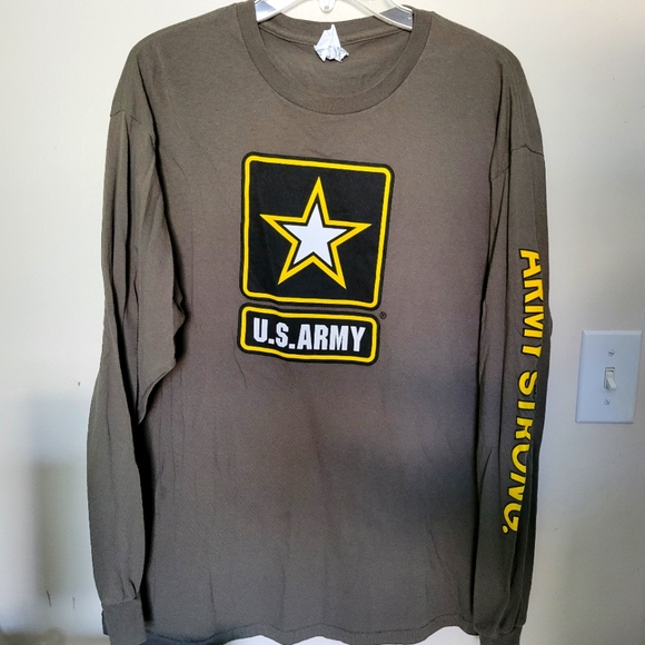 Source Unknown Other - NWOT.  Army Star Logo Olive Green  Long Sleeve Shirt Size XL